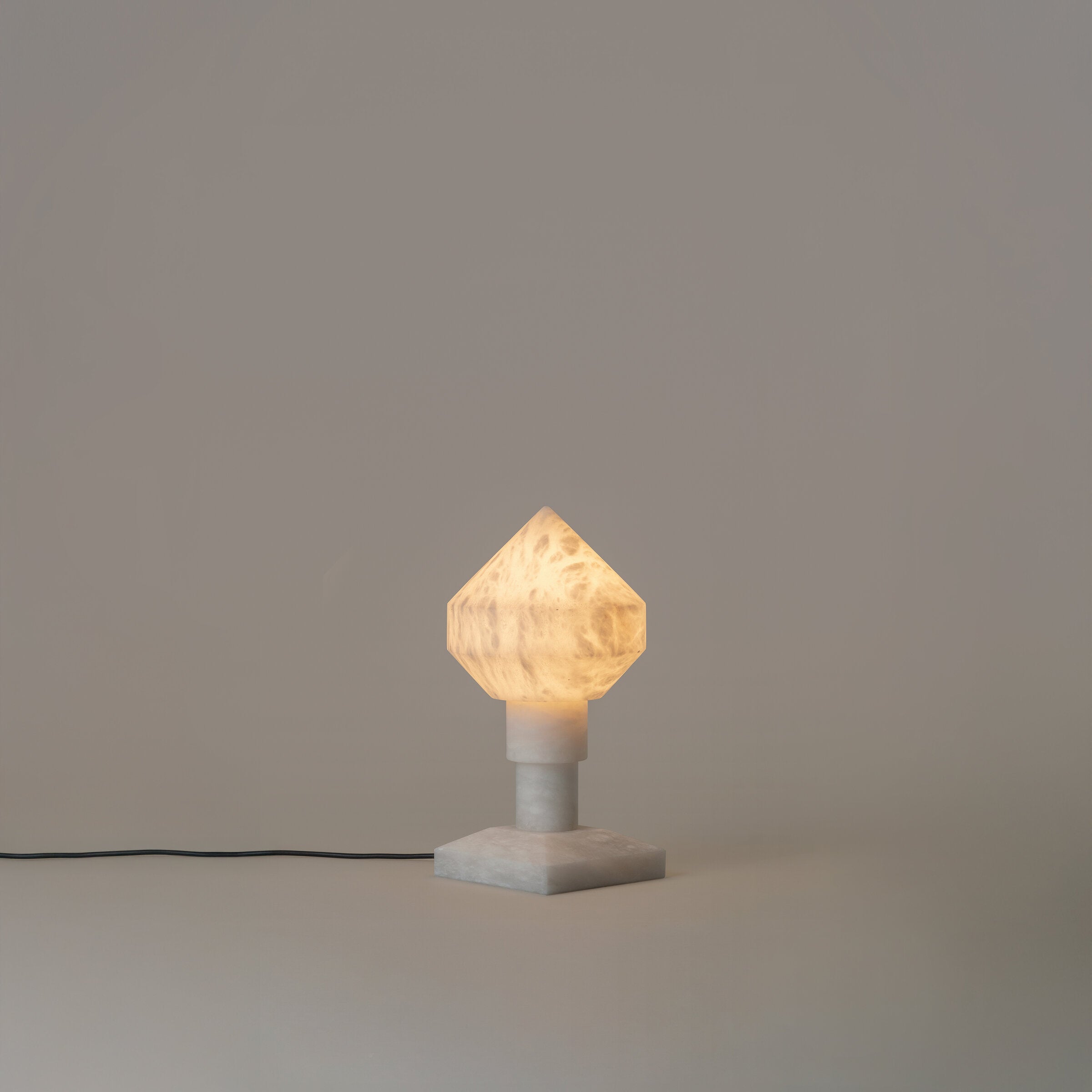 Zeleste - stolní lampa - Santa Cole