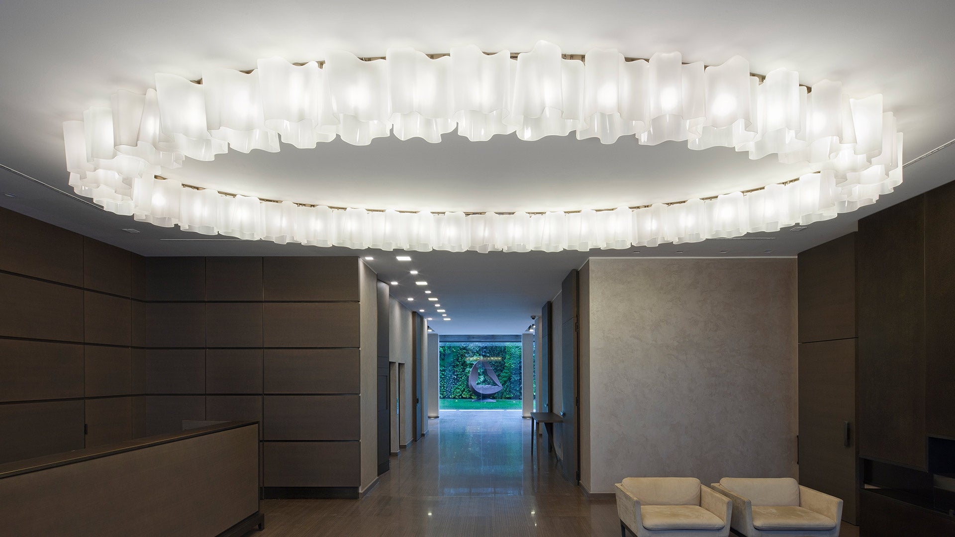 Artemide Logico soffitto v interiéru