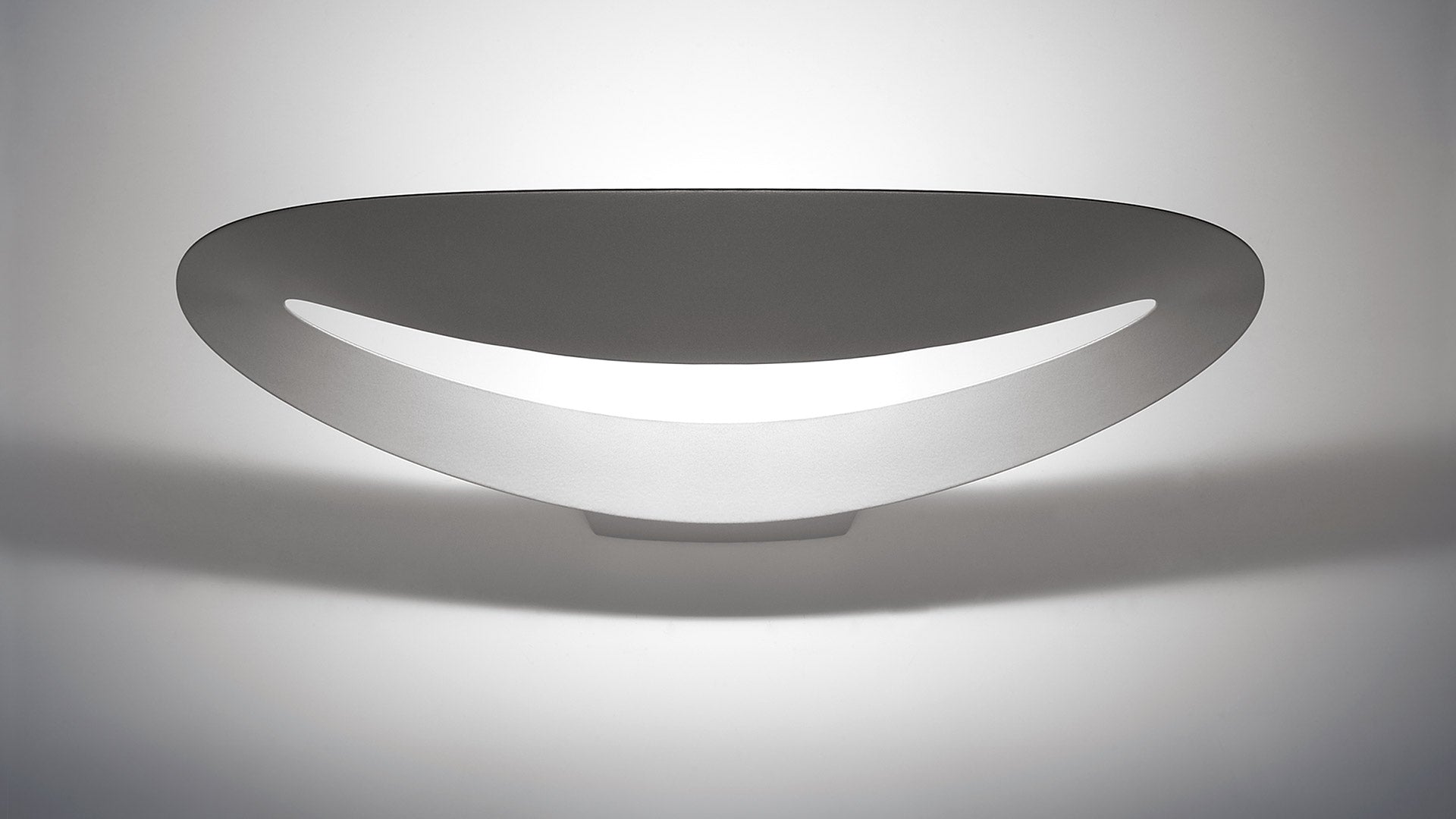 Artemide Mesmeri v interiéru