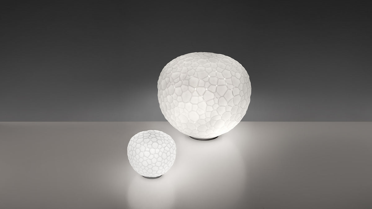 Meteorite stolní — Artemide