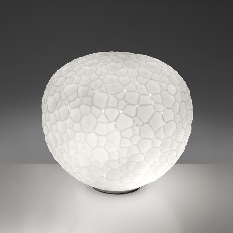 Meteorite stolní — Artemide