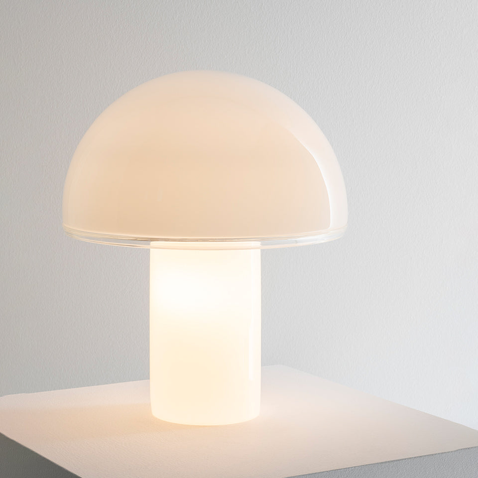 Onfale tavolo — Artemide